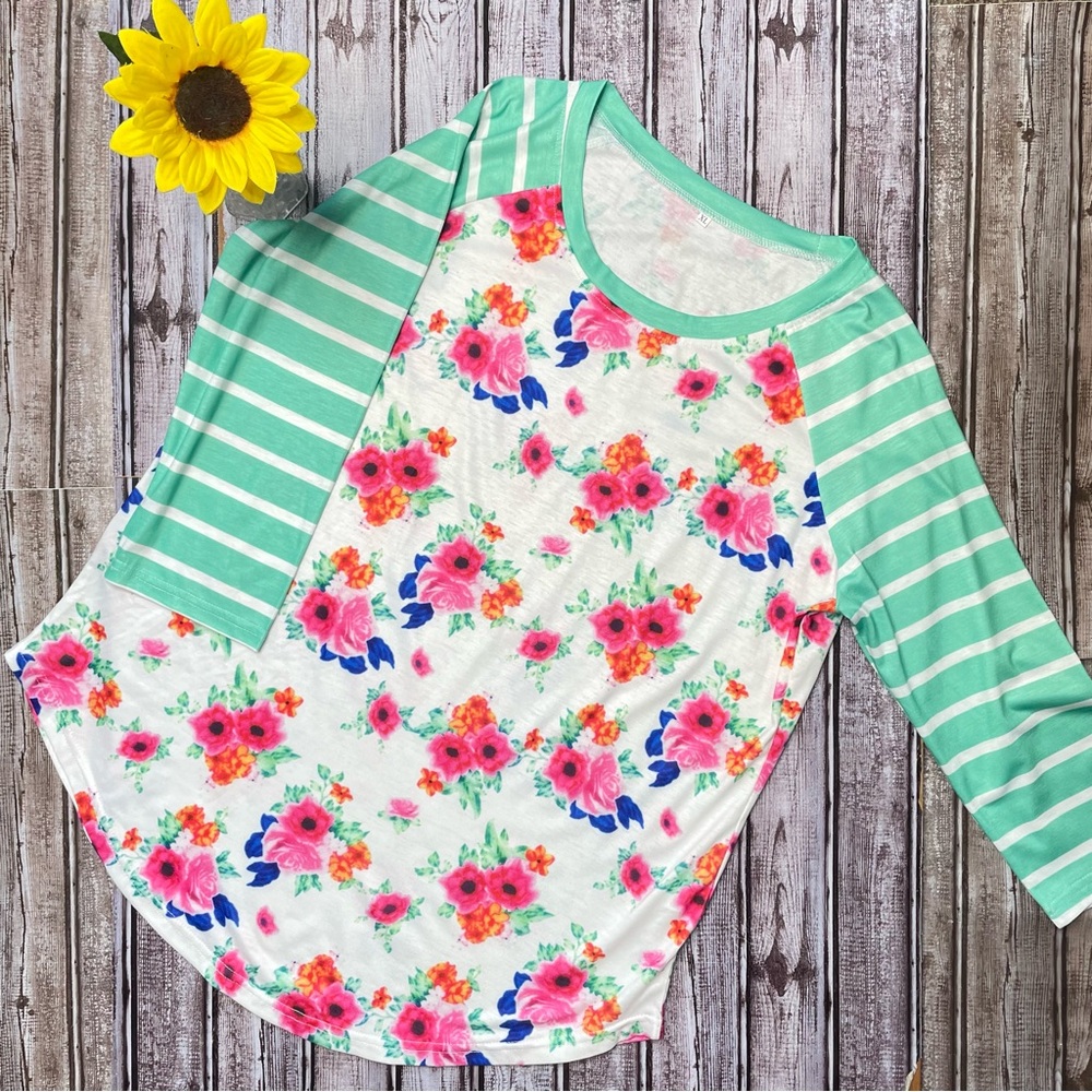 Unbranded floral stripe baseball T-shirt NWOT size XL